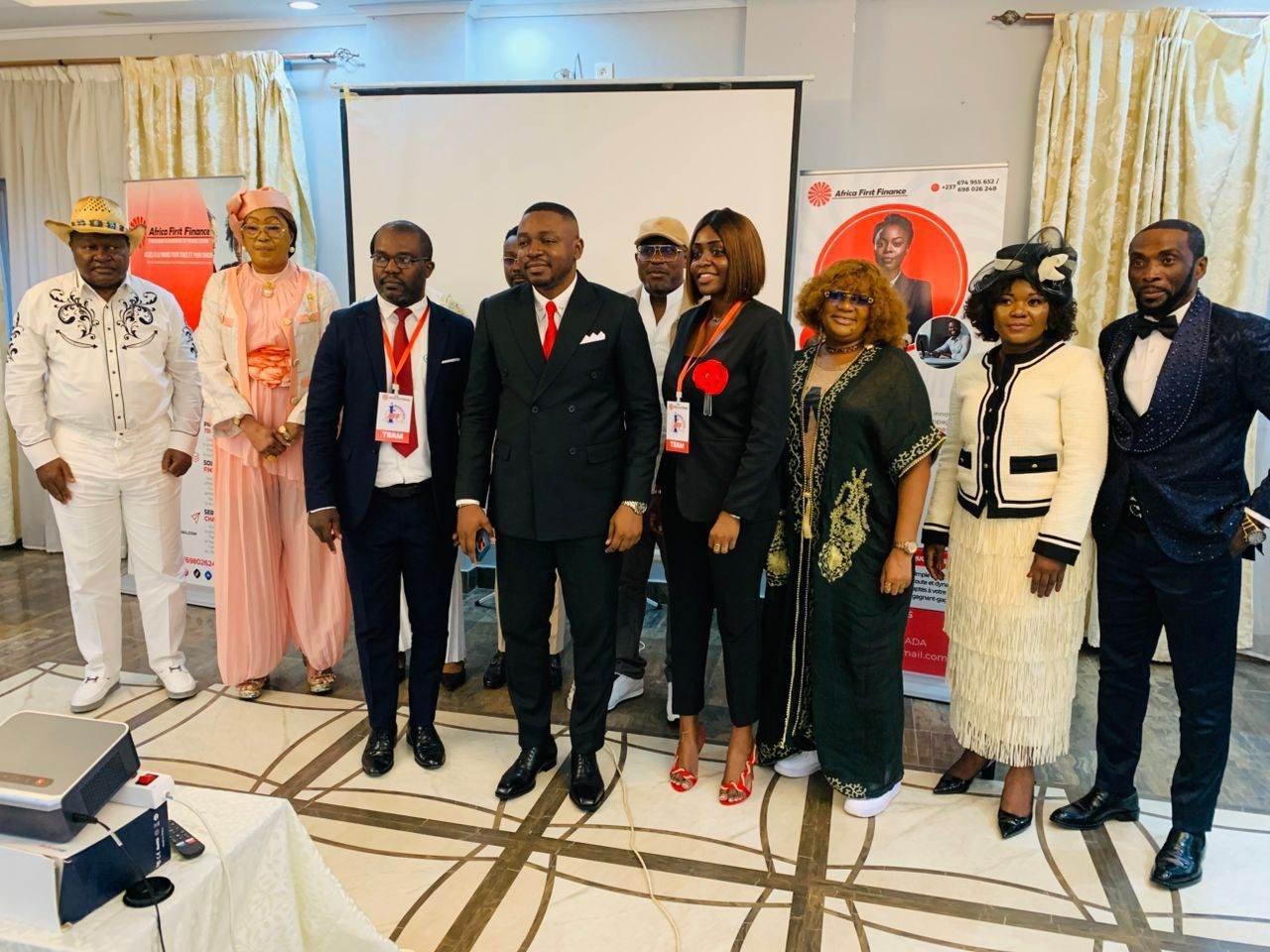 Africa First Finance vous reçoit à son agence de Mvog-Ada, à Yaoundé, quartier Mvog-Ada, à côté de la chapelle Mvog-Ada.